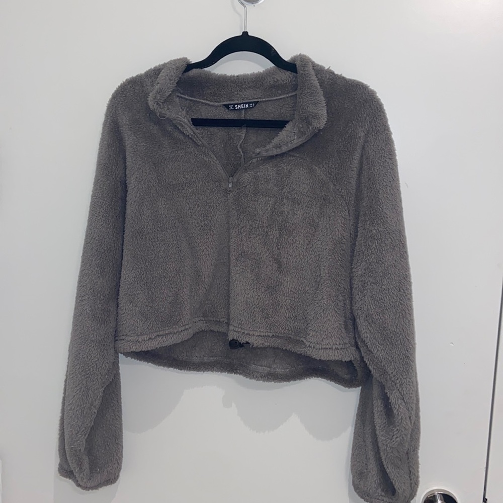 Crop Grey Fuzzy Sweater